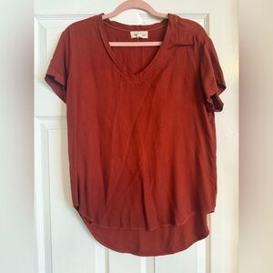 Cloth & Stone Rust Rayon V-Neck Short Sleeve Blouse | Size Small